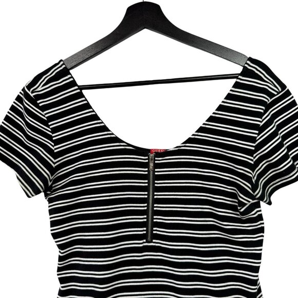 Guess Womens Striped 1/4 Zip Front Top Size Medium Black White Scoop Neck - Picture 3 of 7